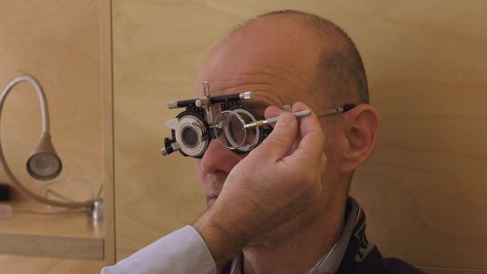 Augenarzt Praxis Dr. Friedrich Jesenik in Graz